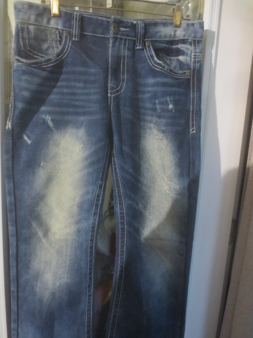 Urban Heritage Stone Washed Deliberate Distressed Fade Straight Jeans - 32 x 32